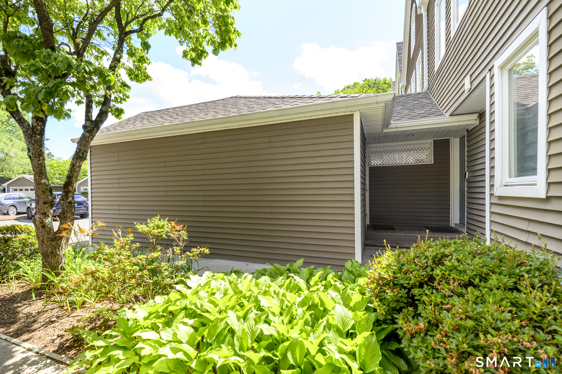 566 Newfield Avenue Stamford CT 06905