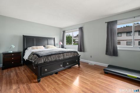 27 Crows Nest Lane Danbury CT 06810