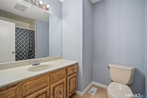27 Crows Nest Lane Danbury CT 06810