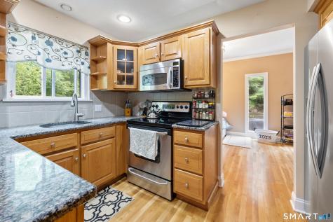 875 Heritage Village Southbury CT 06488
