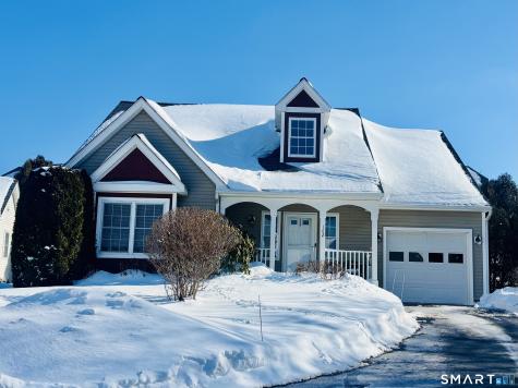 162 Thistle Pond Drive Bloomfield CT 06002