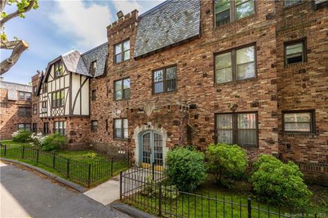 16 Townley Street Hartford CT 06105
