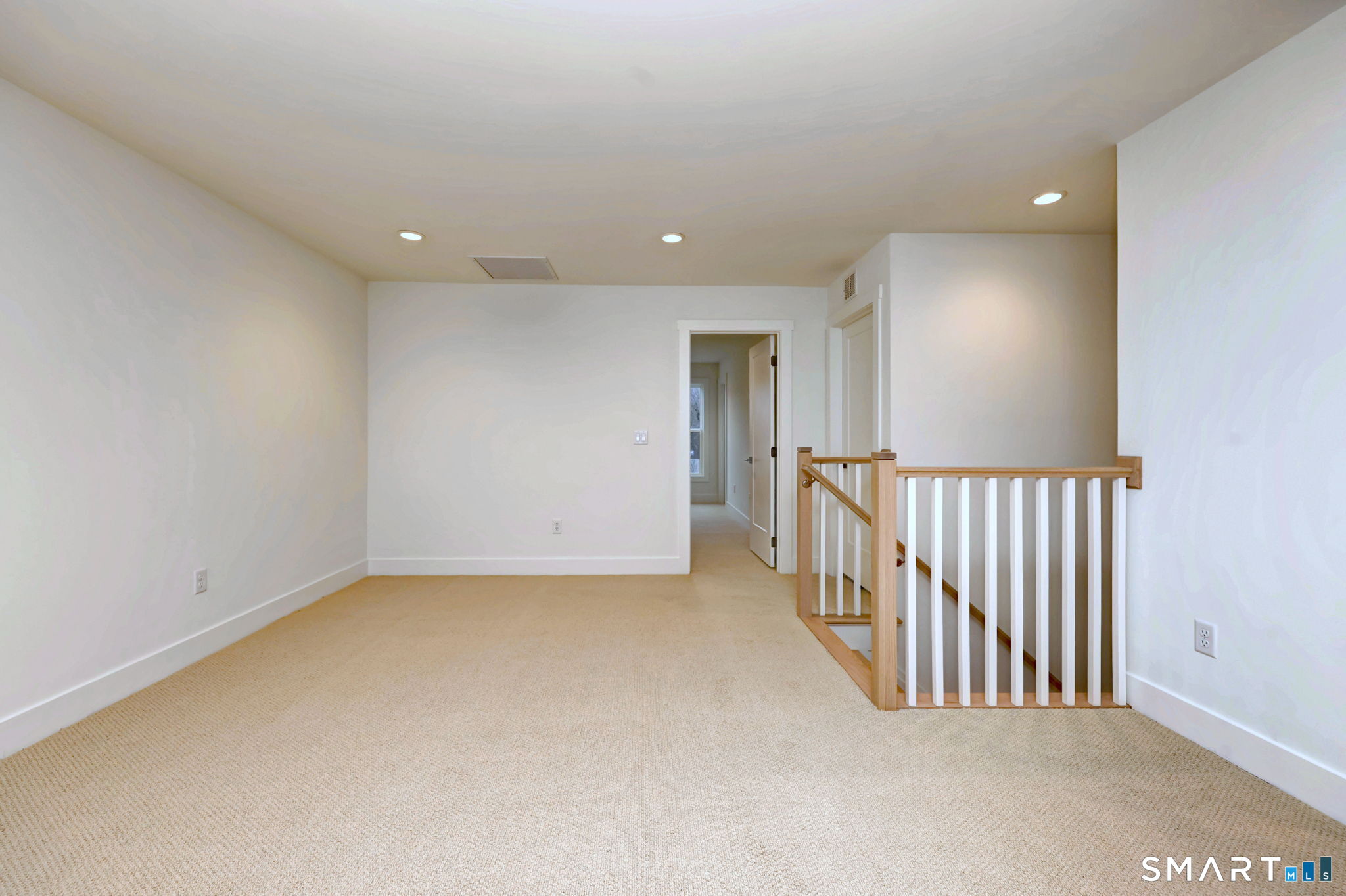 27 Heritage Lane Woodbridge CT 06525