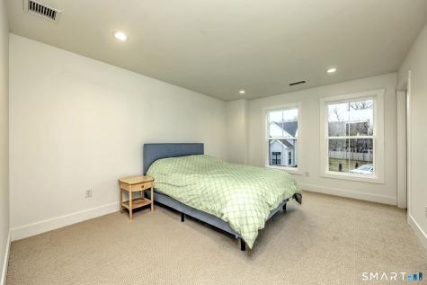 27 Heritage Lane Woodbridge CT 06525