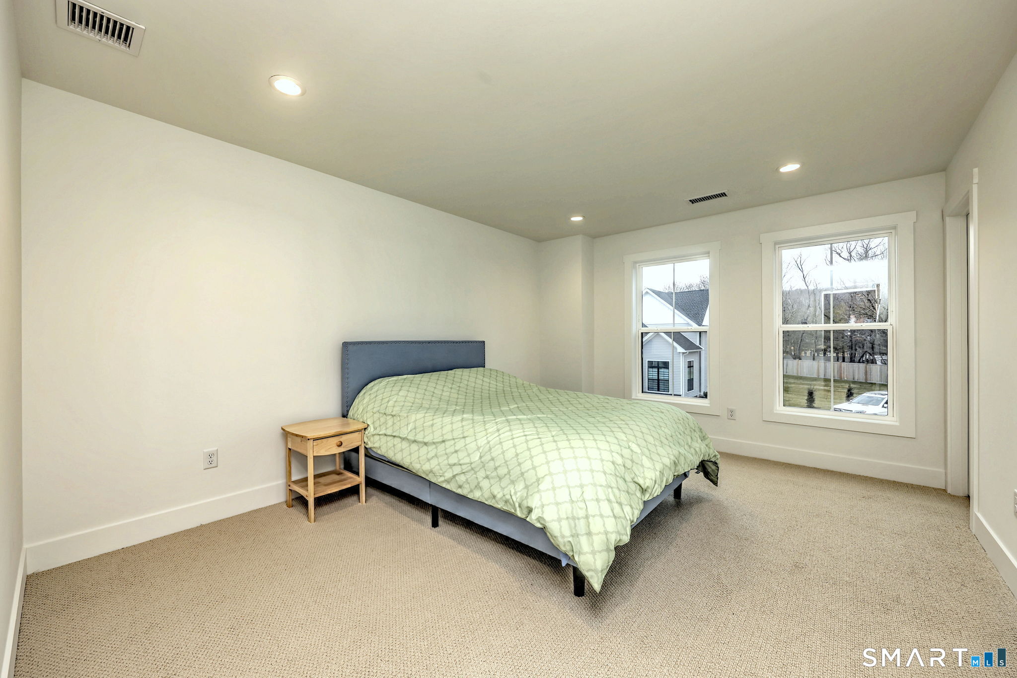 27 Heritage Lane Woodbridge CT 06525
