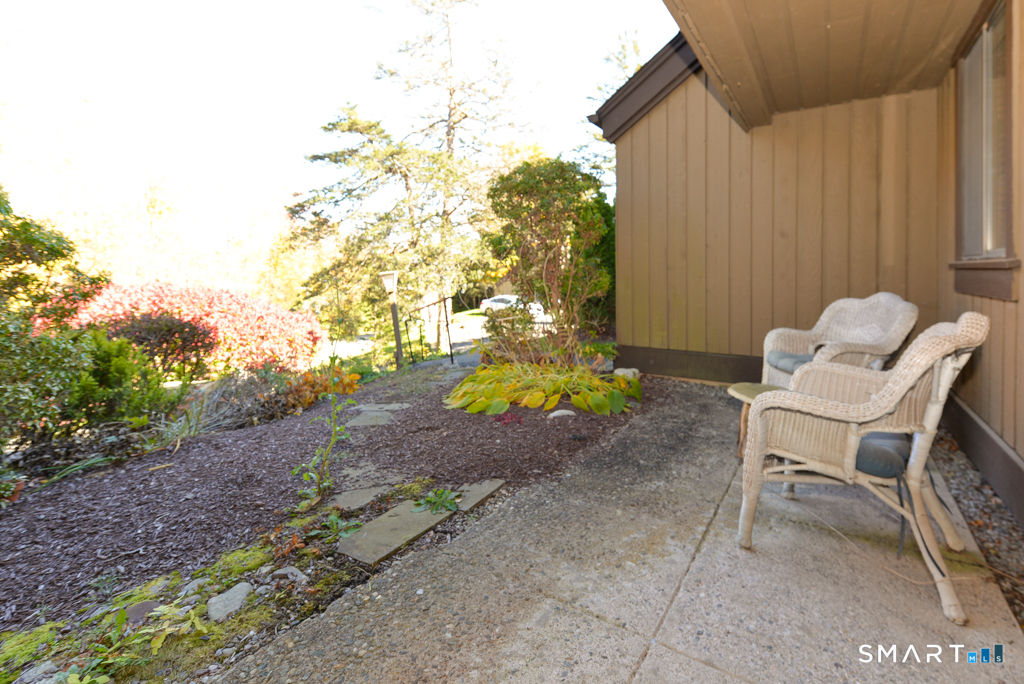 62 Heritage Village Southbury CT 06488
