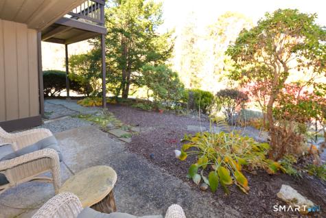 62 Heritage Village Southbury CT 06488