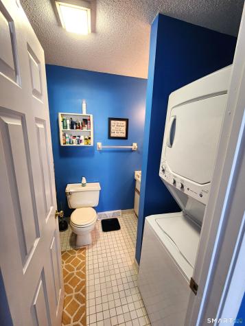 1690 Dixwell Avenue Hamden CT 06514