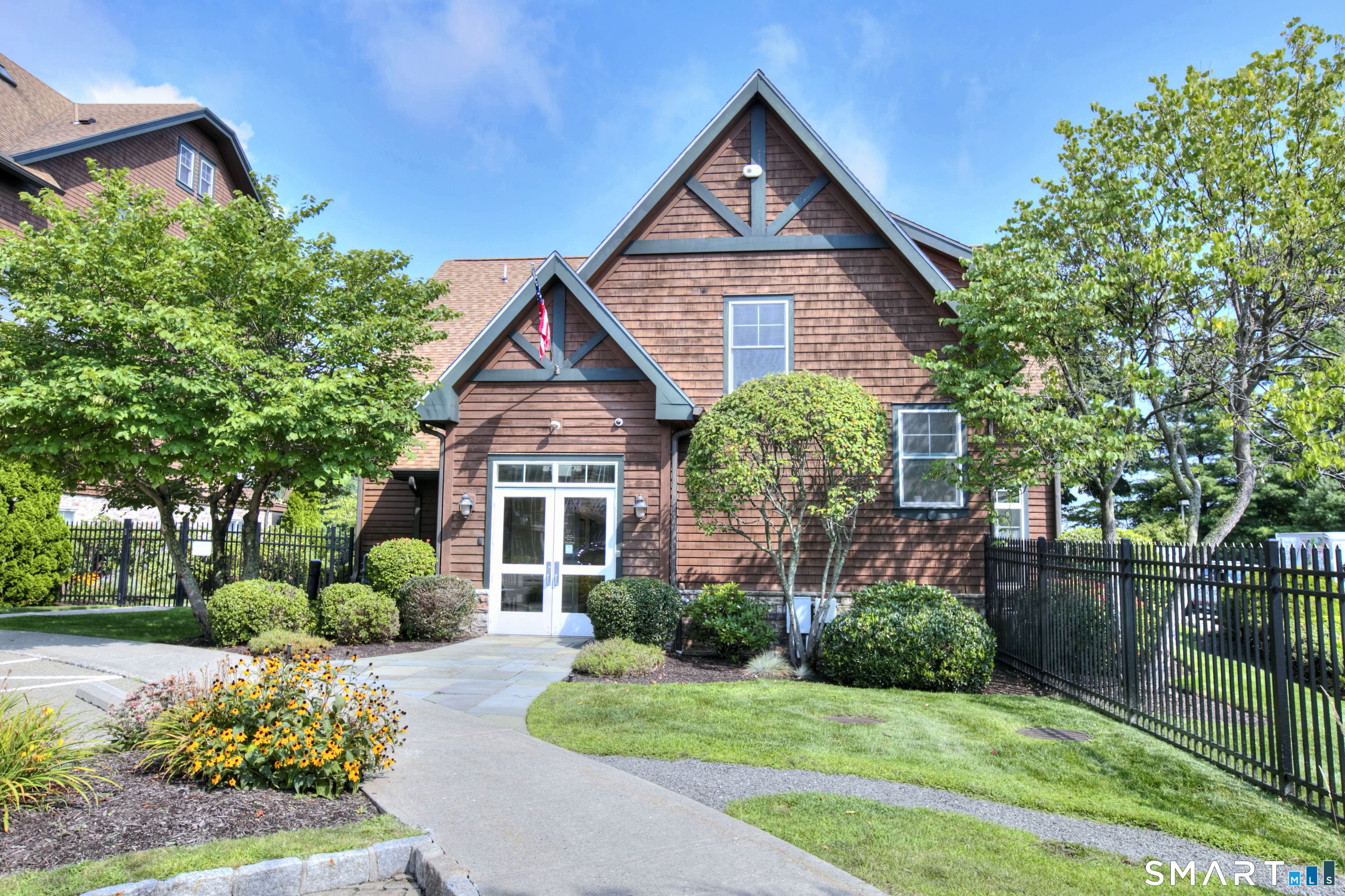 16 Hayestown Road Danbury CT 06811