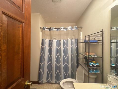 158 Paddock Avenue Meriden CT 06450