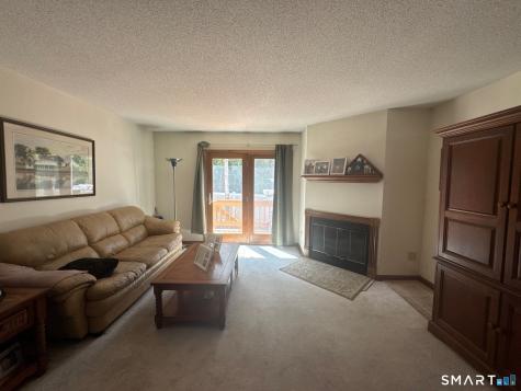 158 Paddock Avenue Meriden CT 06450
