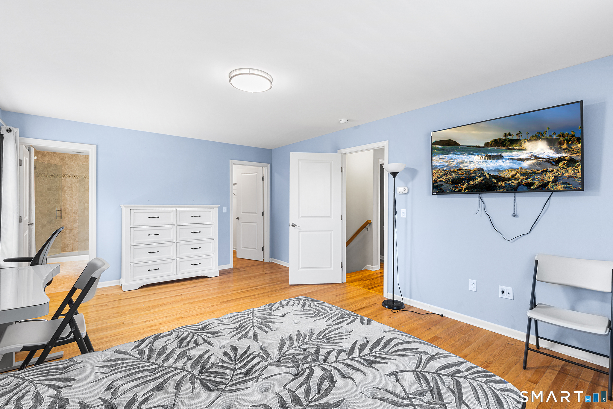 47 Lexington Gardens North Haven CT 06473