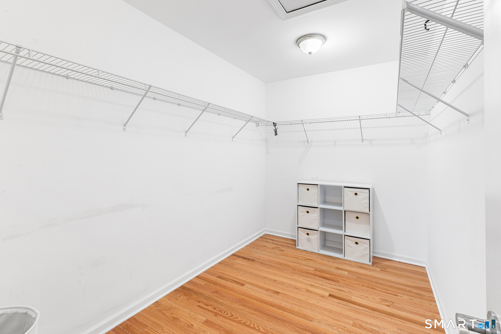 47 Lexington Gardens North Haven CT 06473