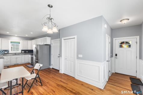 47 Lexington Gardens North Haven CT 06473