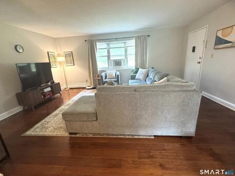 502 Oak Avenue Cheshire CT 06410