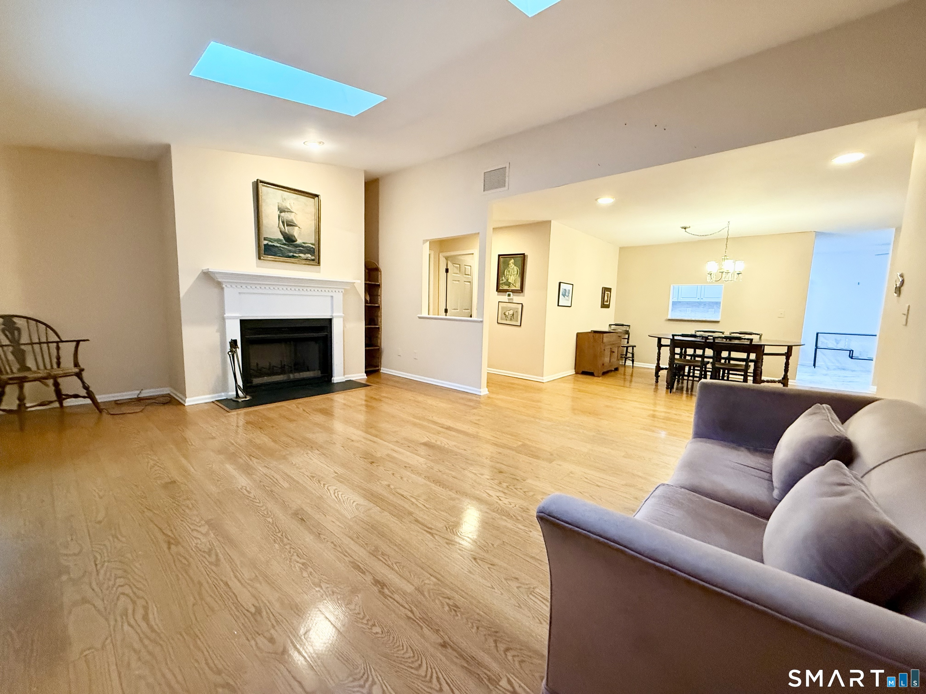 12 Boulevard Drive Danbury CT 06470
