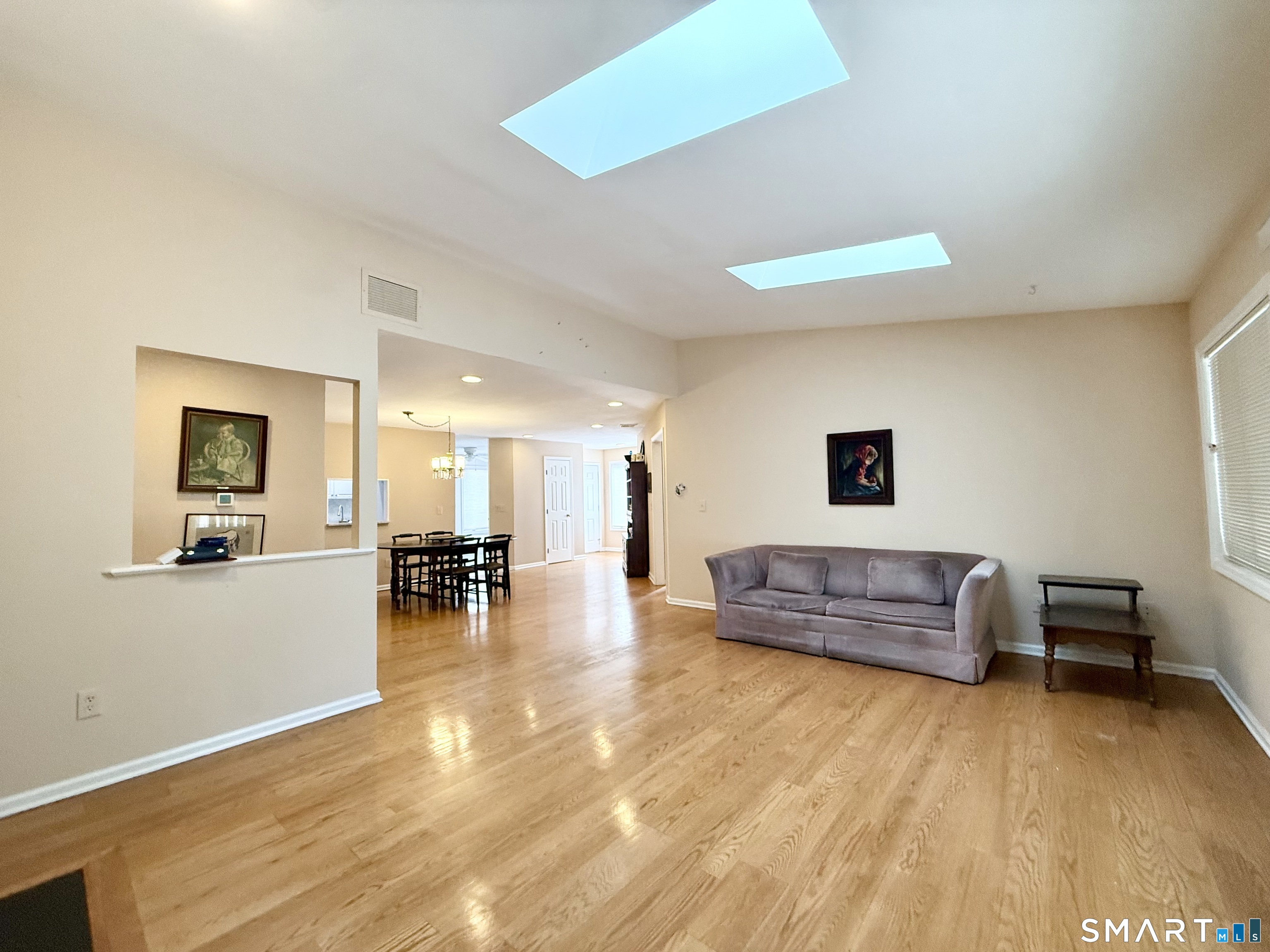 12 Boulevard Drive Danbury CT 06470