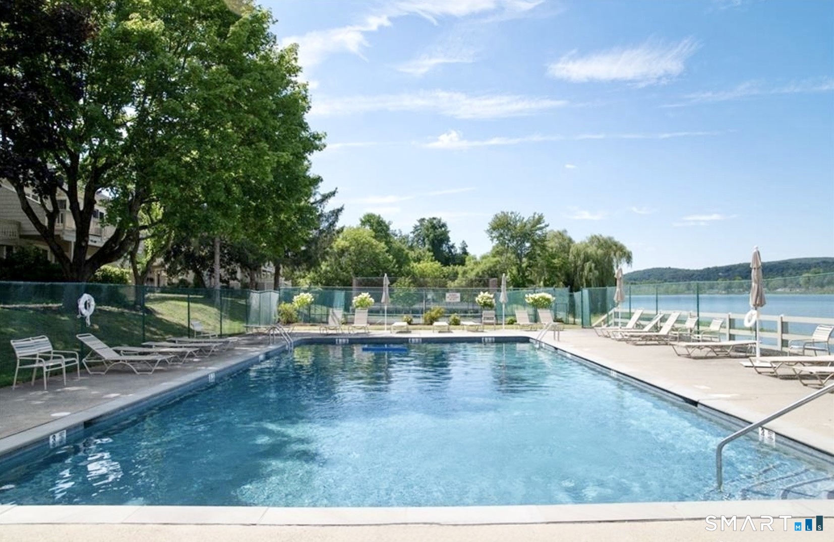 12 Boulevard Drive Danbury CT 06470