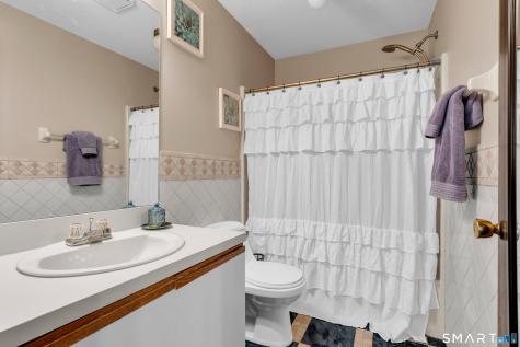 180 Skyview Drive Cromwell CT 06416