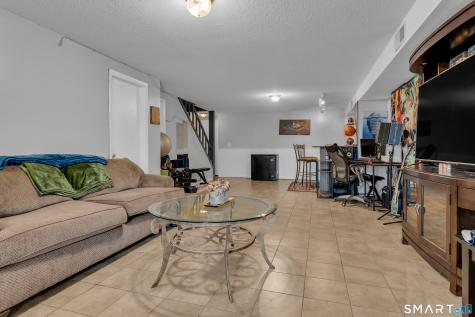 180 Skyview Drive Cromwell CT 06416