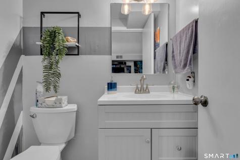 180 Skyview Drive Cromwell CT 06416