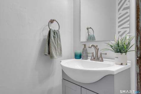 180 Skyview Drive Cromwell CT 06416