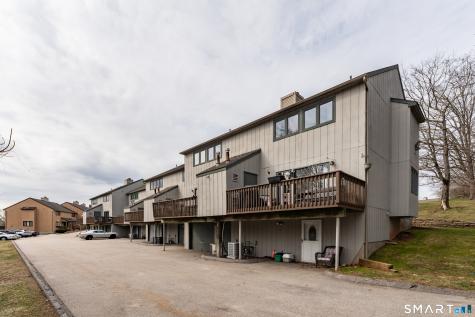 180 Skyview Drive Cromwell CT 06416