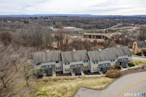 180 Skyview Drive Cromwell CT 06416