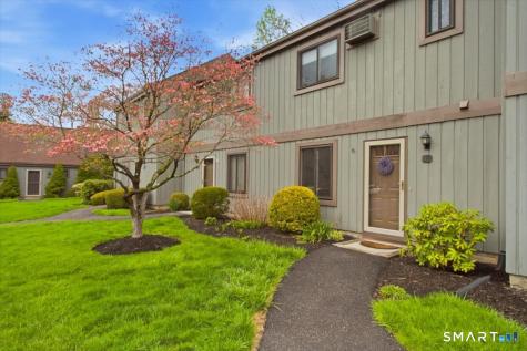 2 Locust Lane Brookfield CT 06804