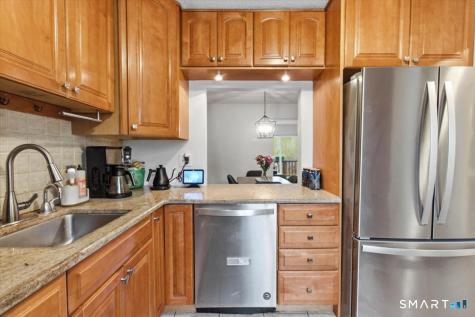 2 Locust Lane Brookfield CT 06804