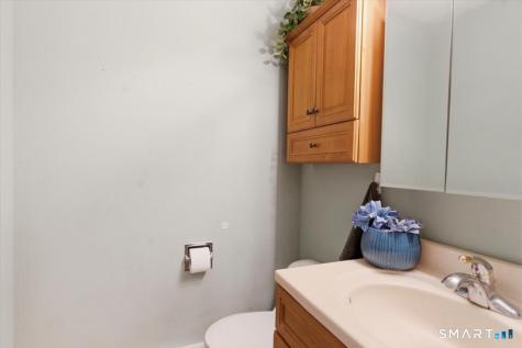 2 Locust Lane Brookfield CT 06804