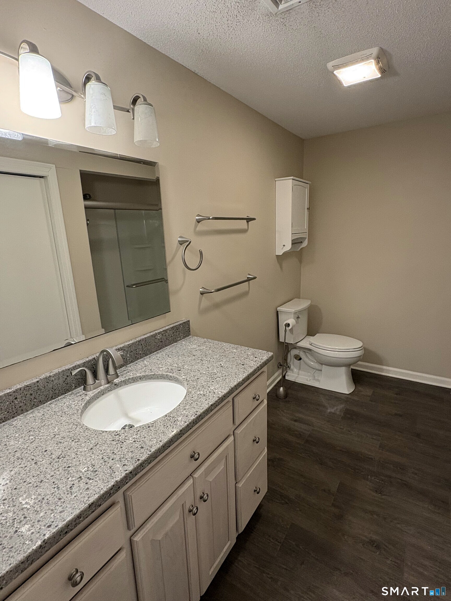 63 Songbird Lane Farmington CT 06032