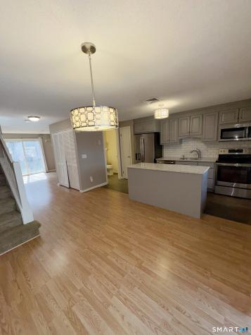 63 Songbird Lane Farmington CT 06032