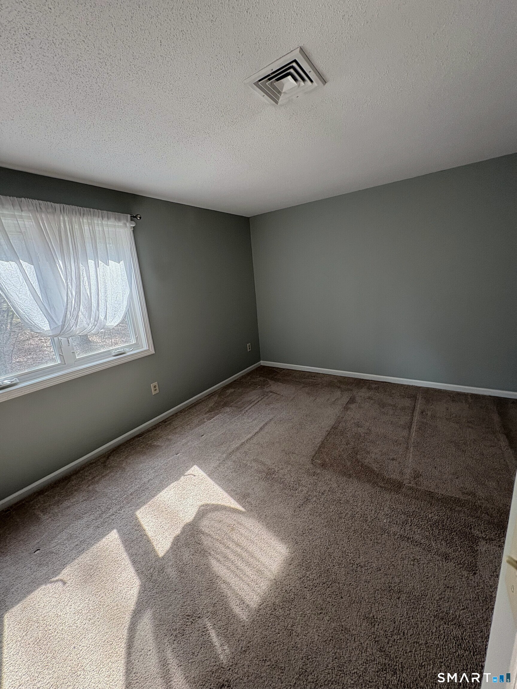 63 Songbird Lane Farmington CT 06032