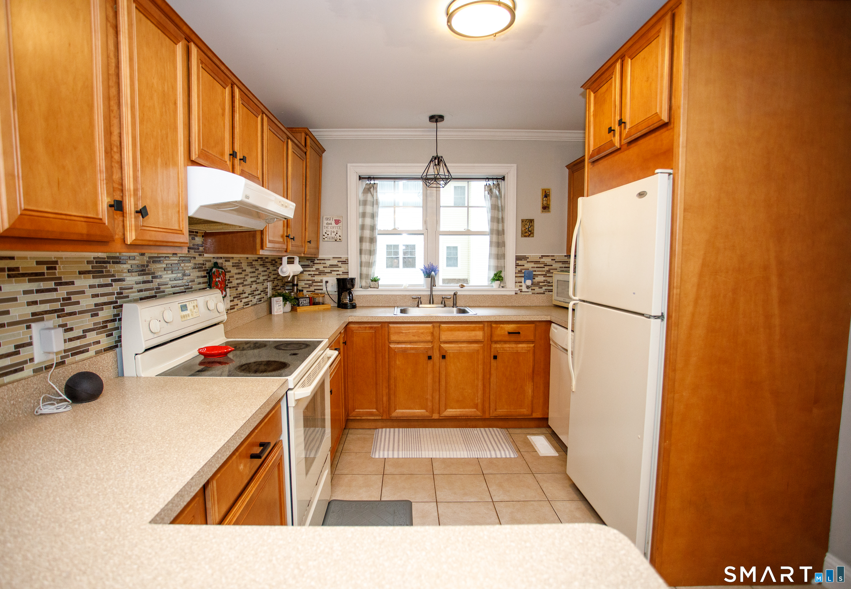 527 West Thames Street Norwich CT 06360
