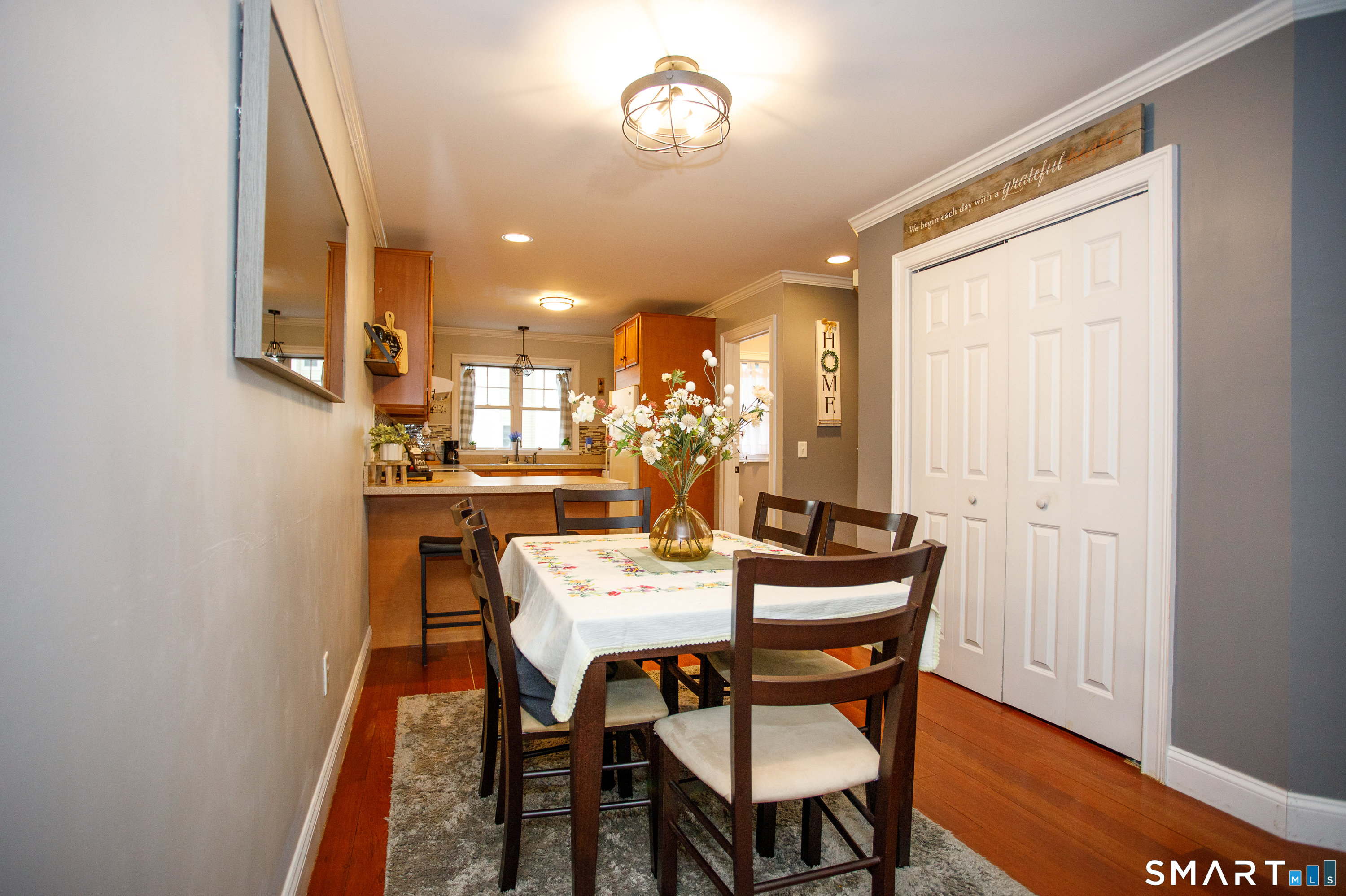 527 West Thames Street Norwich CT 06360