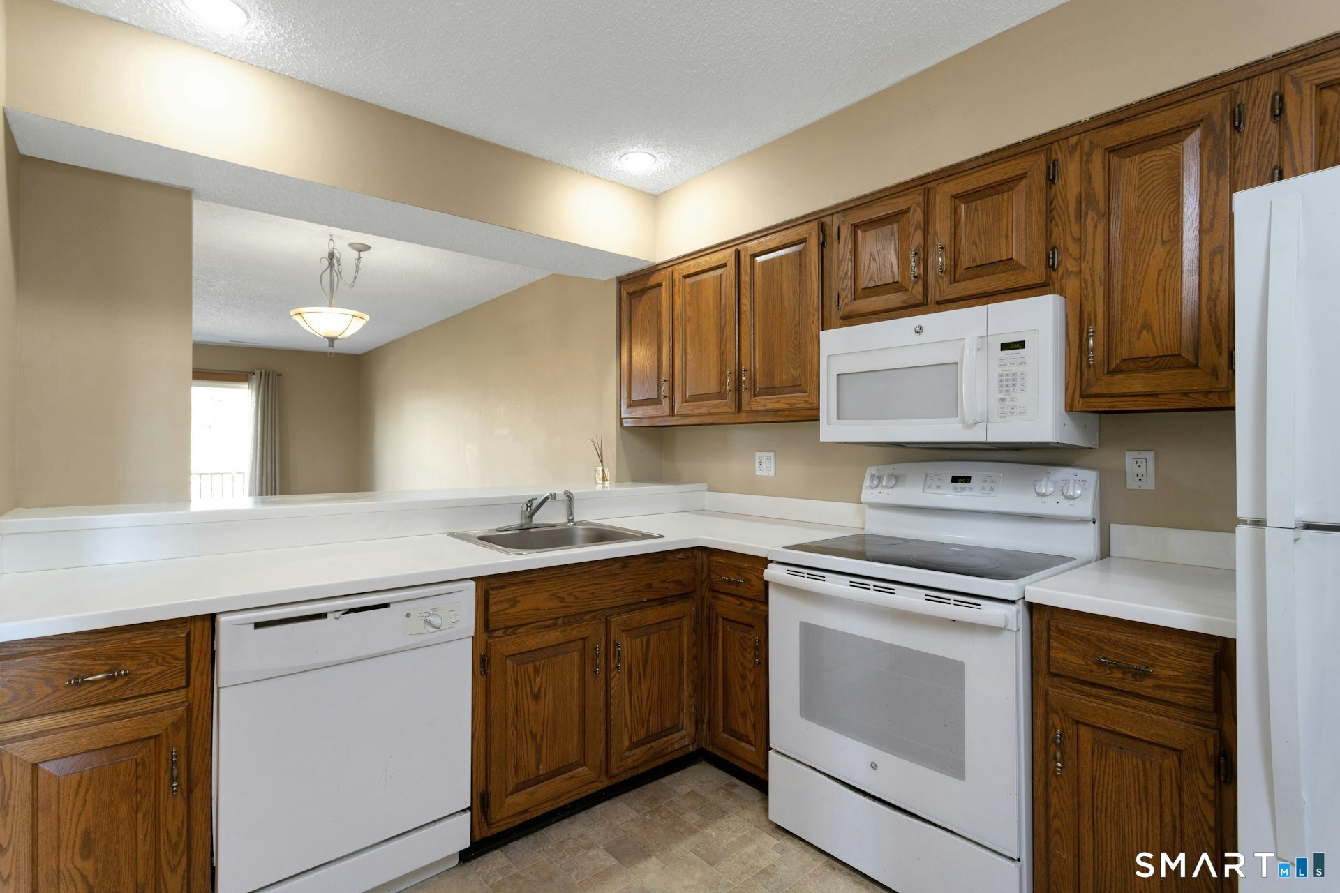 55 Mill Plain Road Danbury CT 06811
