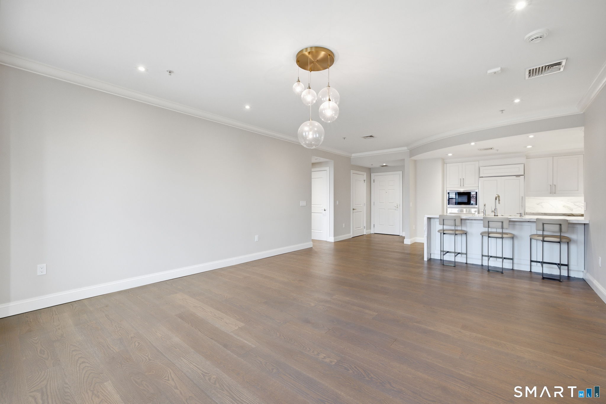 85 Memorial Road West Hartford CT 06107