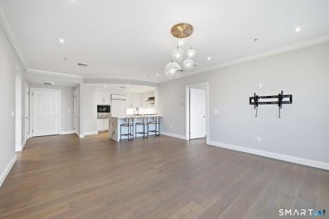 85 Memorial Road West Hartford CT 06107