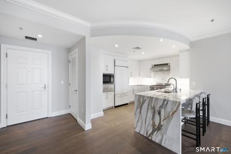 85 Memorial Road West Hartford CT 06107