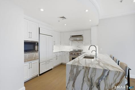 85 Memorial Road West Hartford CT 06107