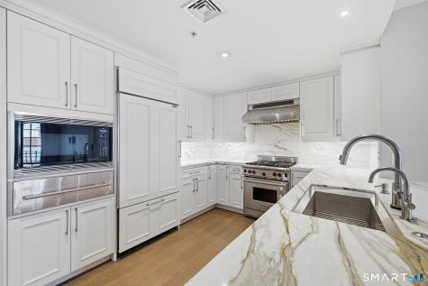 85 Memorial Road West Hartford CT 06107