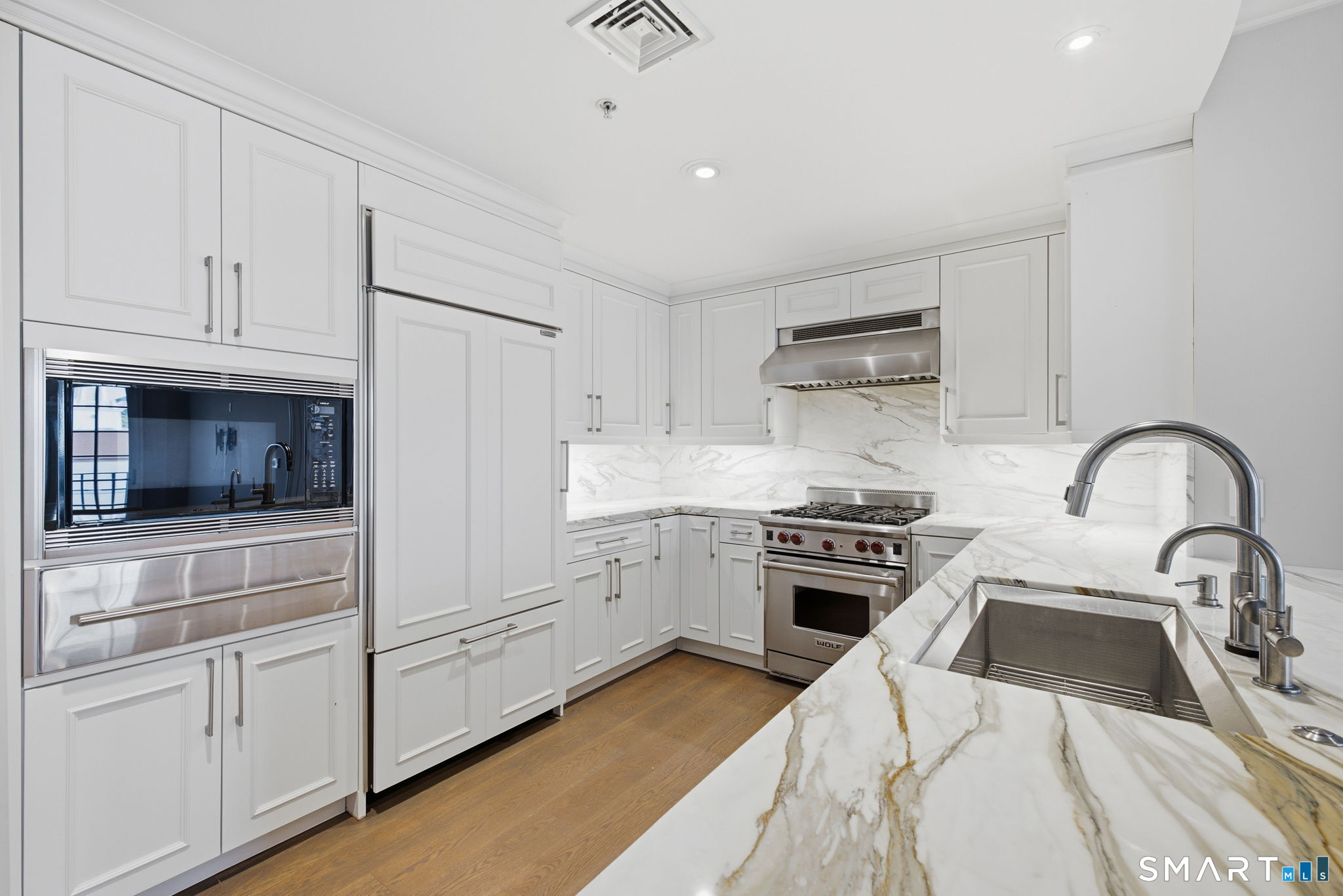 85 Memorial Road West Hartford CT 06107