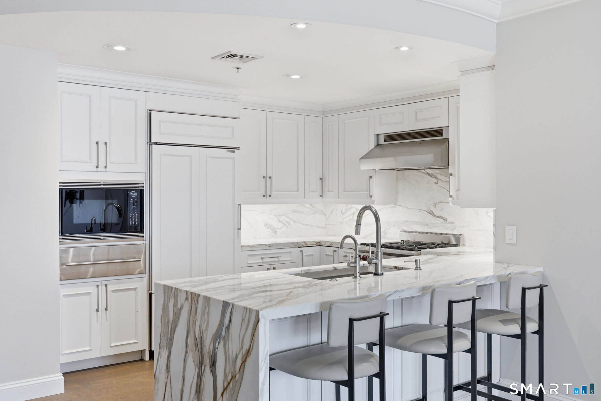 85 Memorial Road West Hartford CT 06107