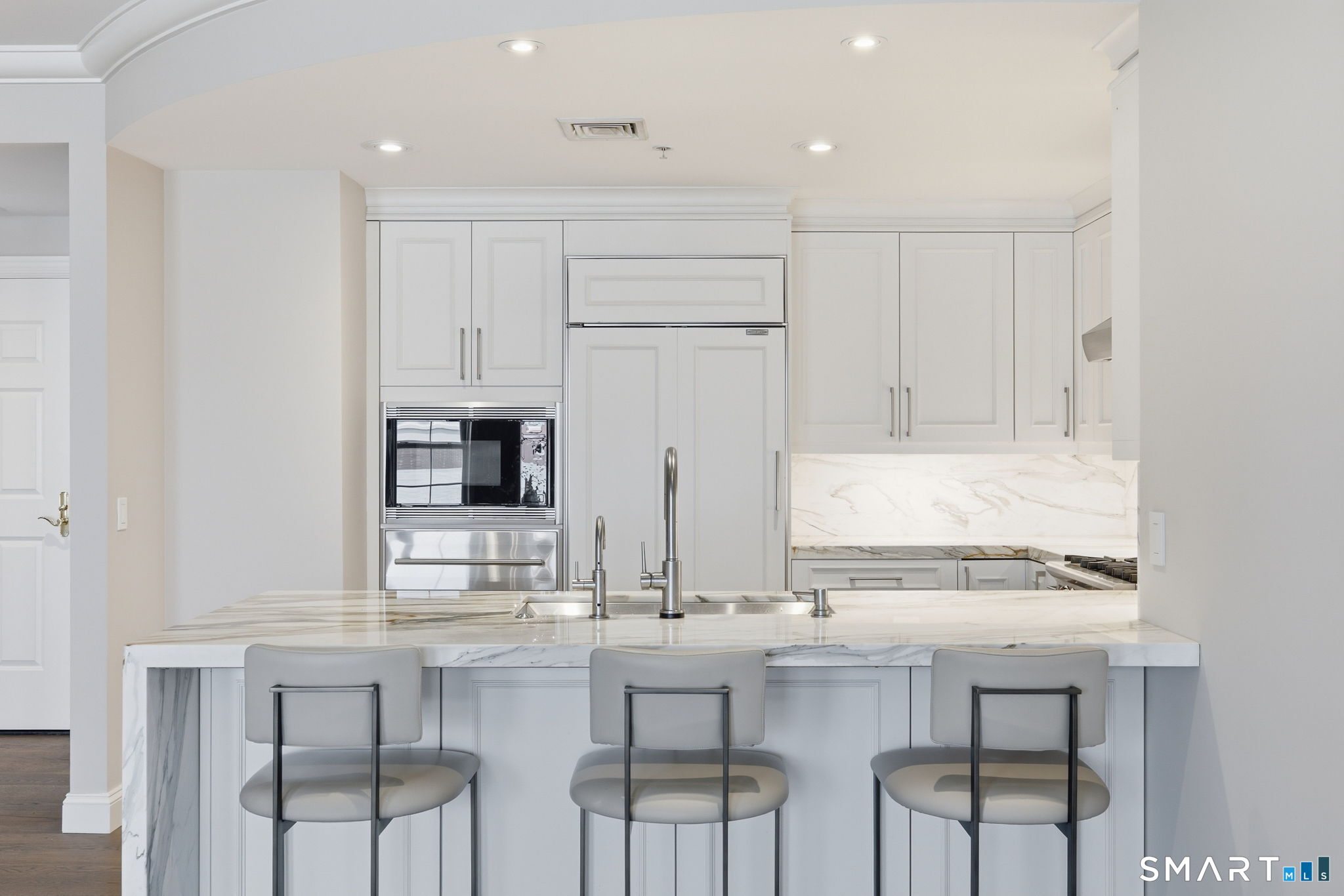 85 Memorial Road West Hartford CT 06107