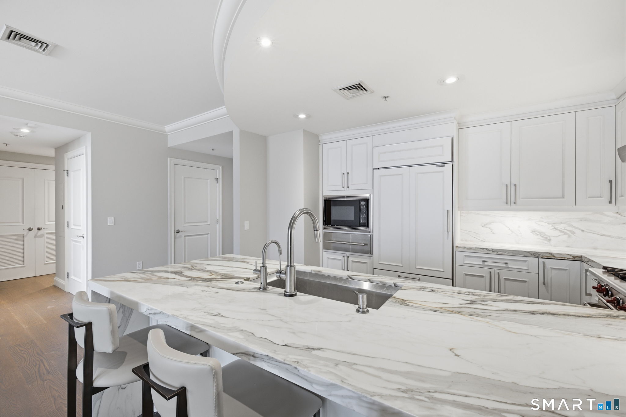 85 Memorial Road West Hartford CT 06107