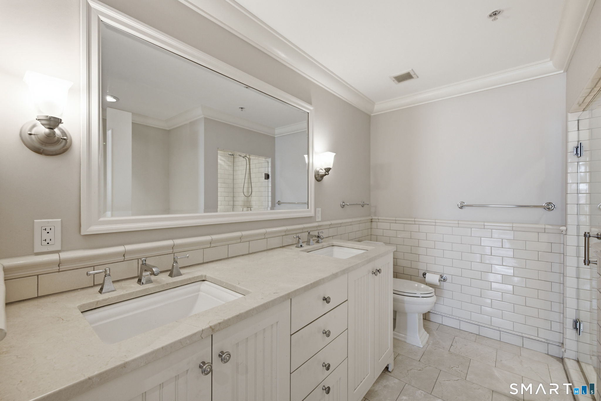 85 Memorial Road West Hartford CT 06107