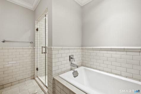 85 Memorial Road West Hartford CT 06107