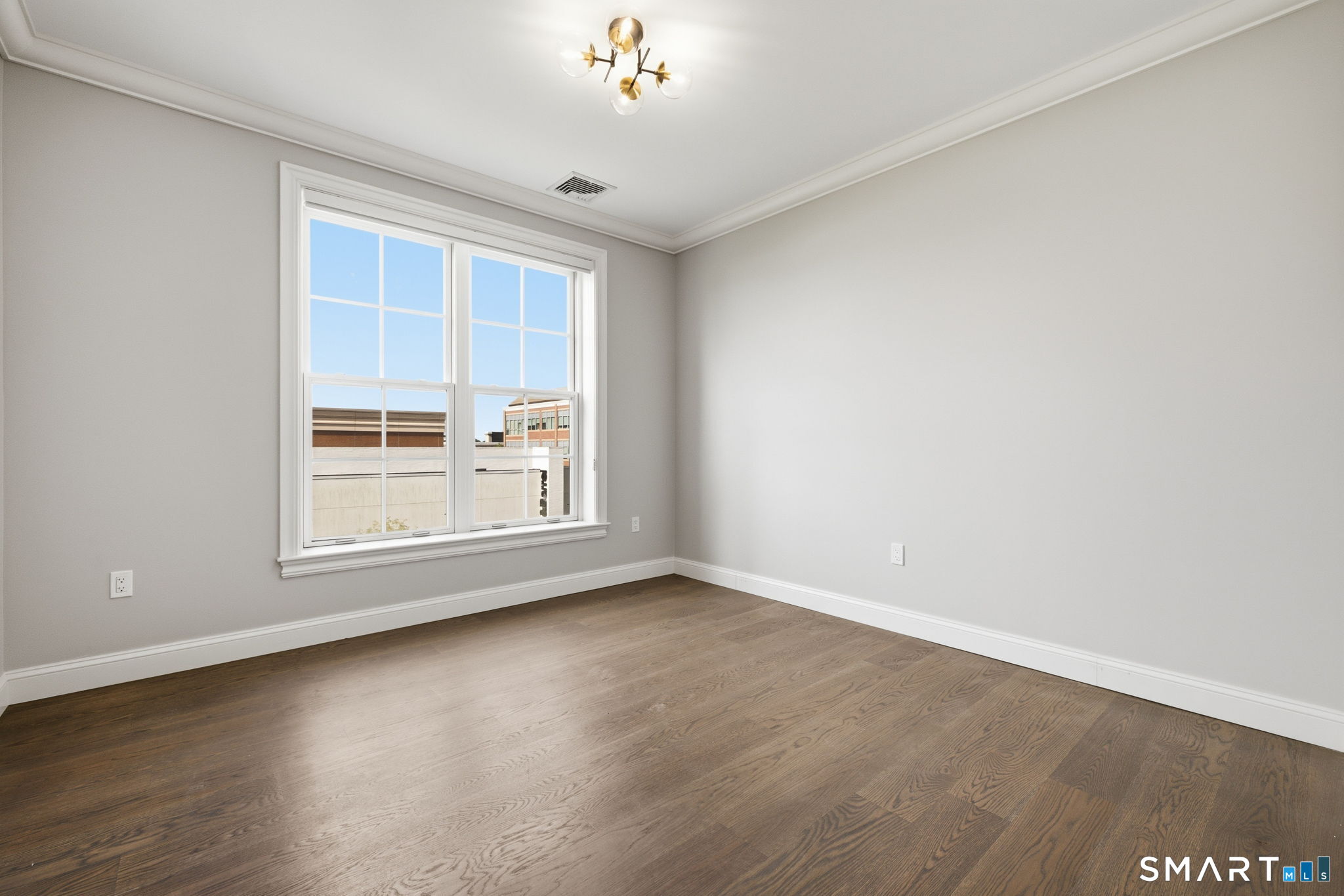 85 Memorial Road West Hartford CT 06107
