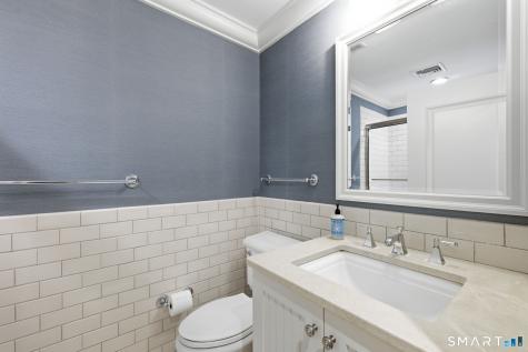 85 Memorial Road West Hartford CT 06107